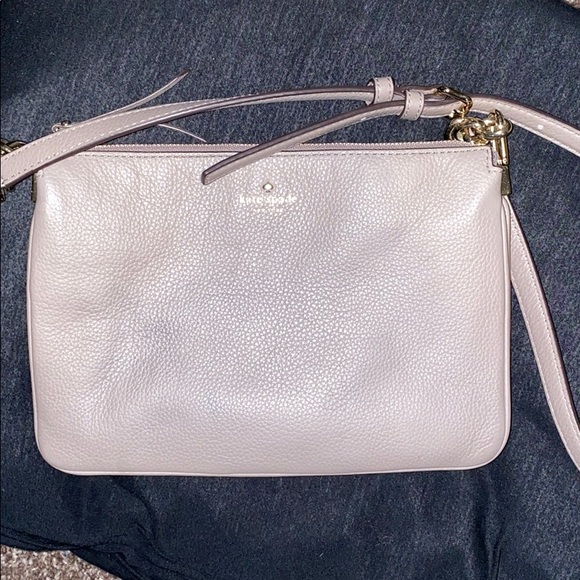 Kate spade cross body purse - Picture 1 of 5